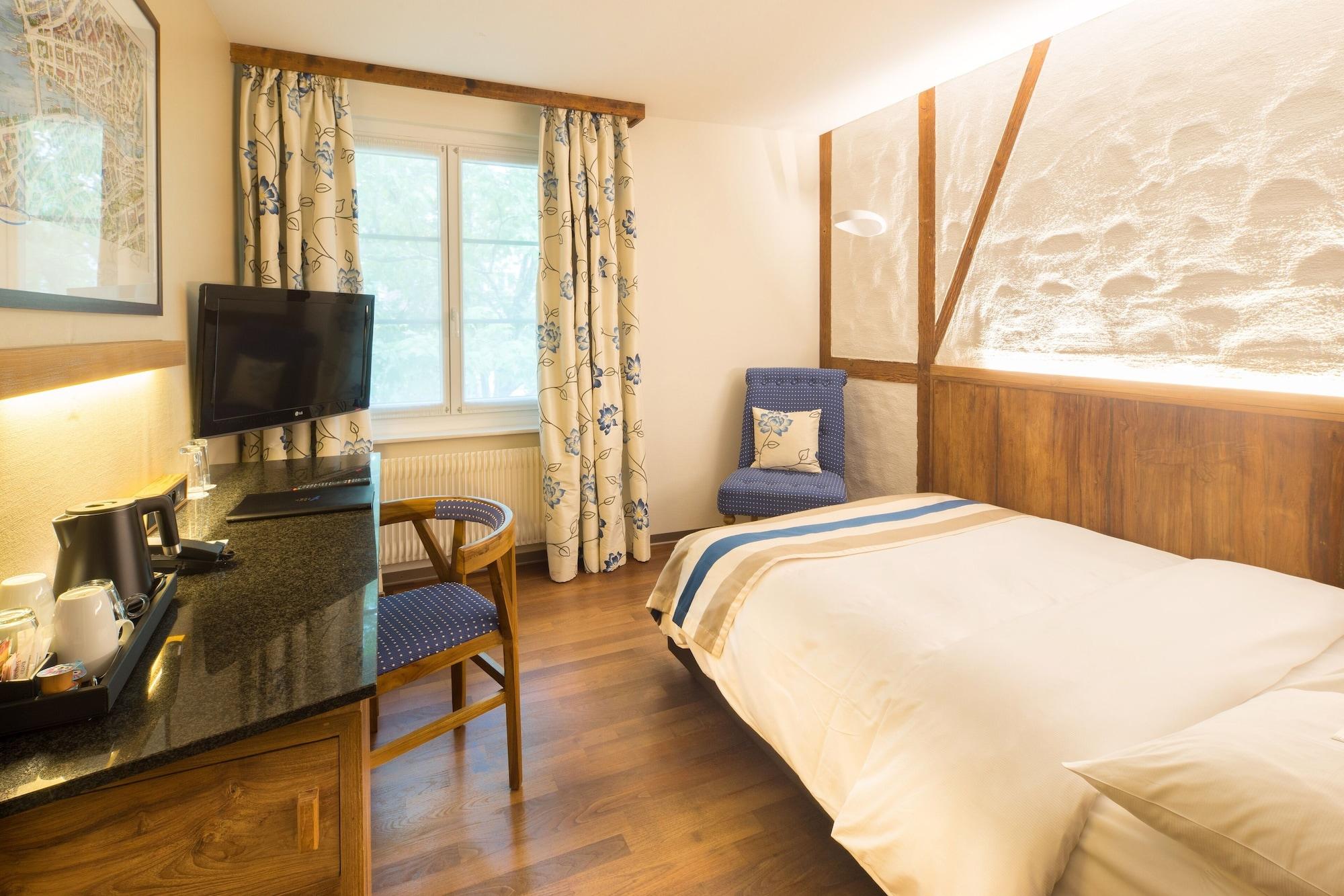 Otel Adler